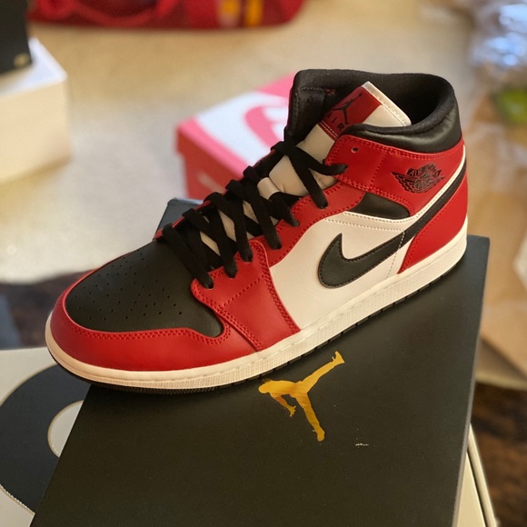 Air Jordan 1 Chicago Toe size 11.5 - Picture 2 of 4